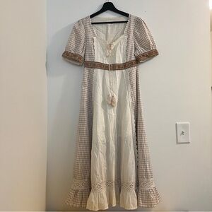 Vintage Ivory & Light Brown Gingham Check Lace Dress